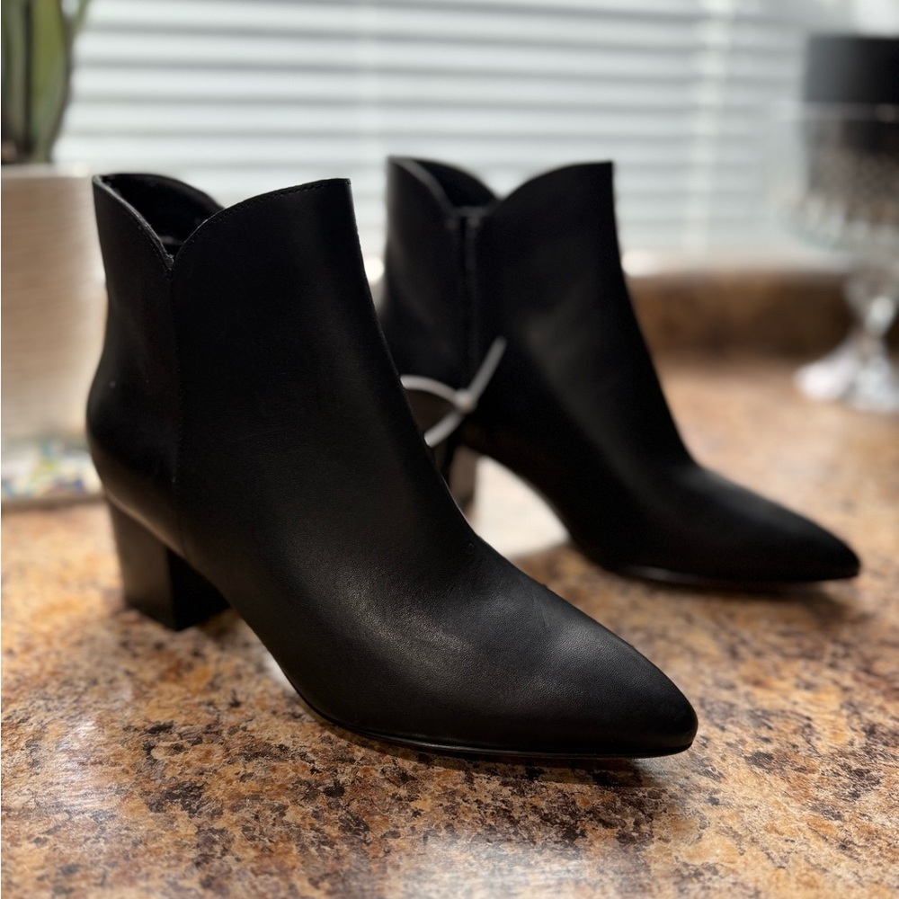 Cole haan boots size 6.5